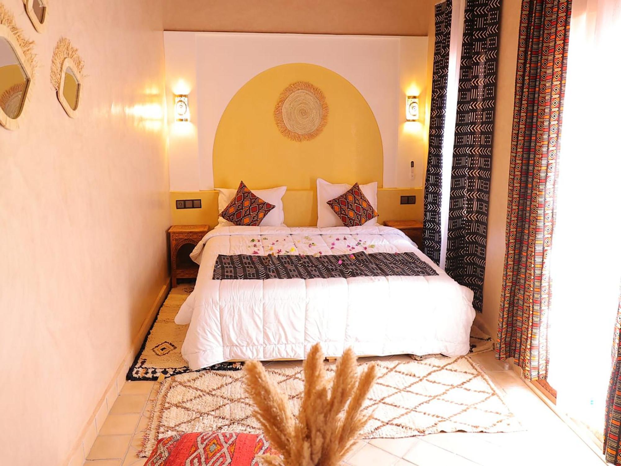 Riad Dar Susan - Authentic Stay In ซากอร่า ภายนอก รูปภาพ