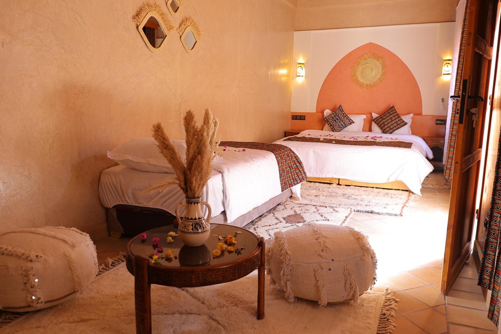 Riad Dar Susan - Authentic Stay In ซากอร่า ภายนอก รูปภาพ