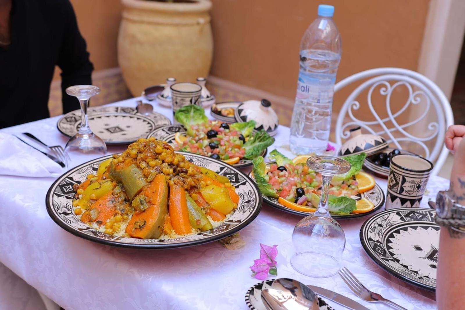 Riad Dar Susan - Authentic Stay In ซากอร่า ภายนอก รูปภาพ