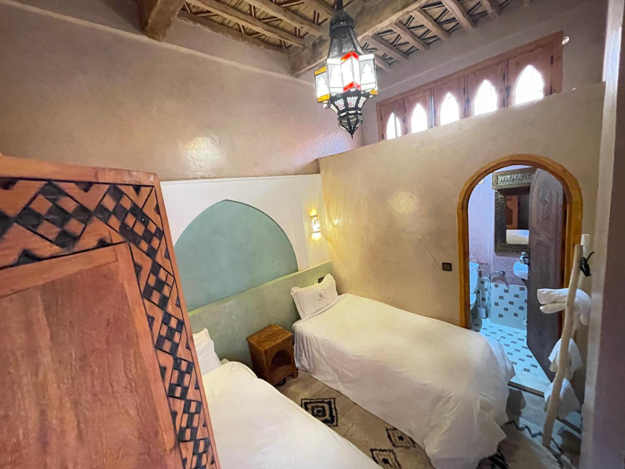 Riad Dar Susan - Authentic Stay In ซากอร่า ภายนอก รูปภาพ